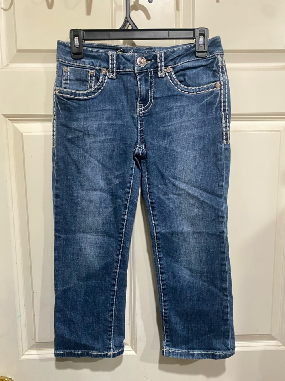 L.A. idol girls capri Jeans in Deep Blue with White Stitching